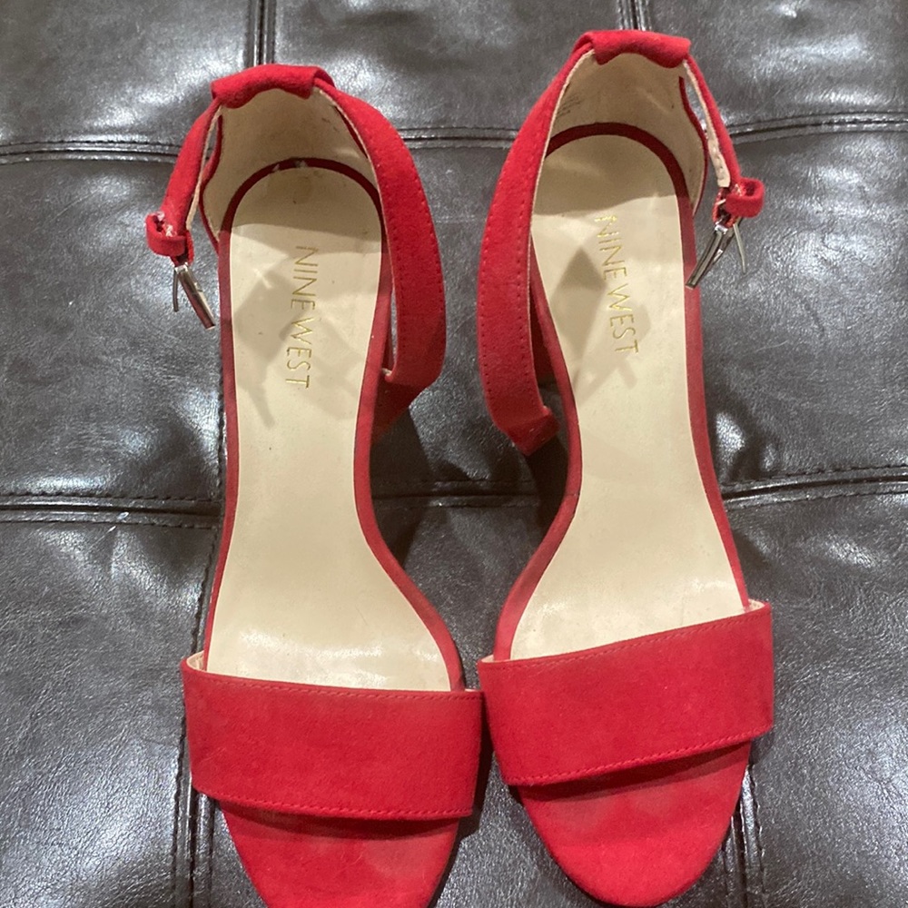High heel. Red